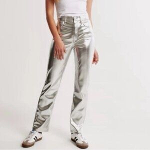 Abercrombie & Fitch 90's Straight Ultra High-Rise Silver Metallic Jeans 27 / 4